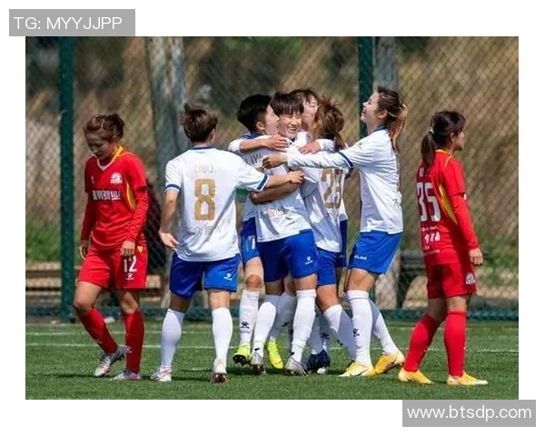 北京北控与新疆队员激战正酣谁能在赛场上笑到最后 北京北控与新疆队员激战正酣谁能在赛场上笑到最后