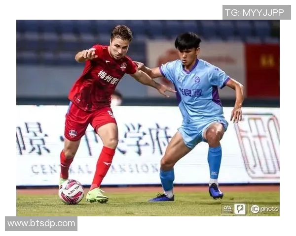 淄博蹴鞠迎战山西球队全力以赴争夺胜利的精彩对决